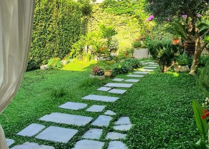 Гостевой дом Garden 2*